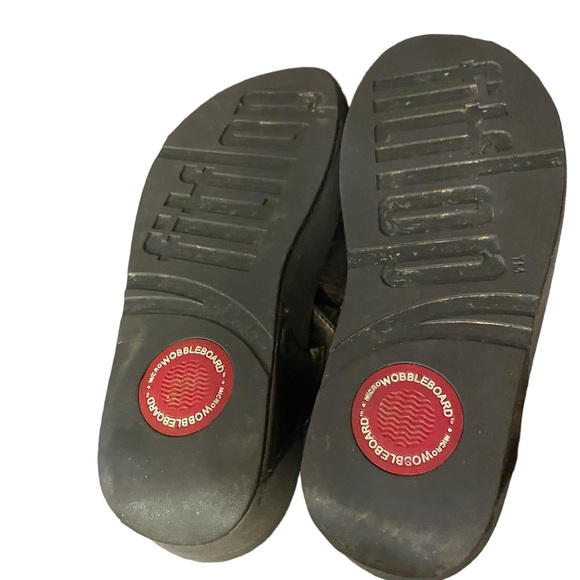 Fitflop Bronze and Brown Thong Sandals Size 7 - Picture 6 of 6